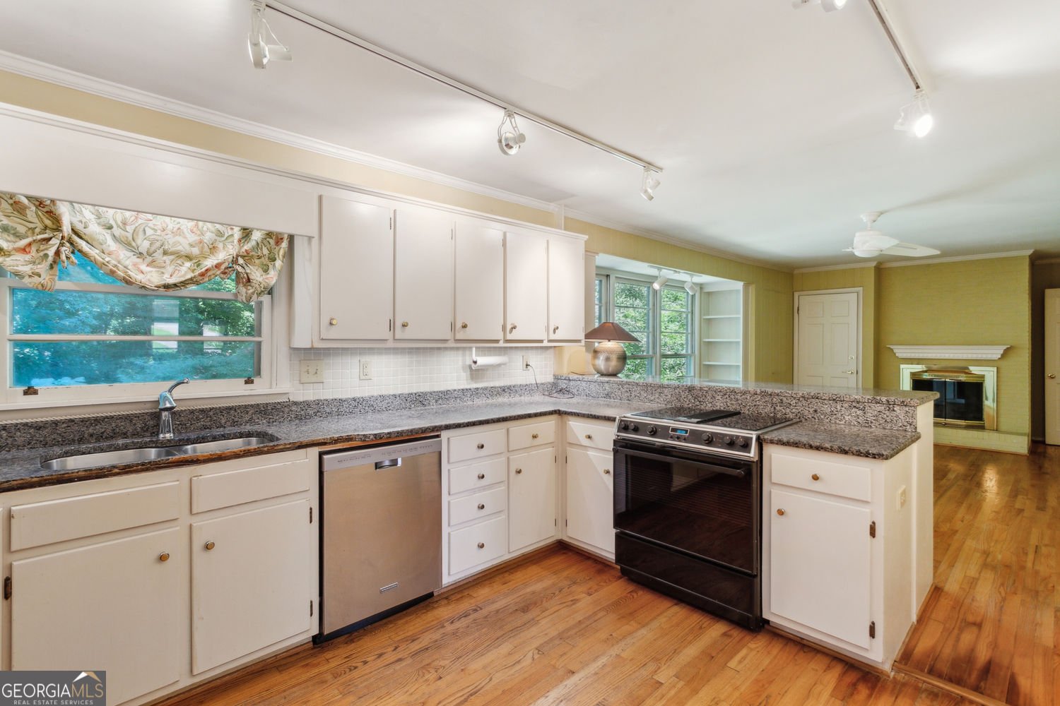 3202 N Embry Circle Atlanta - 10