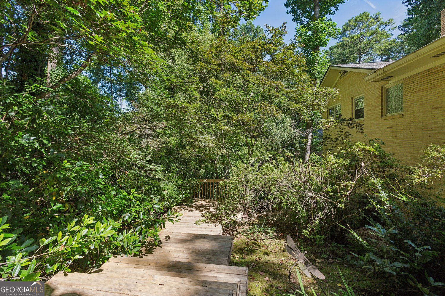 3202 N Embry Circle Atlanta - 17