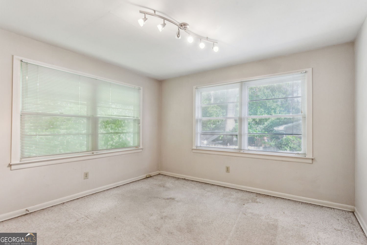 3202 N Embry Circle Atlanta - 21