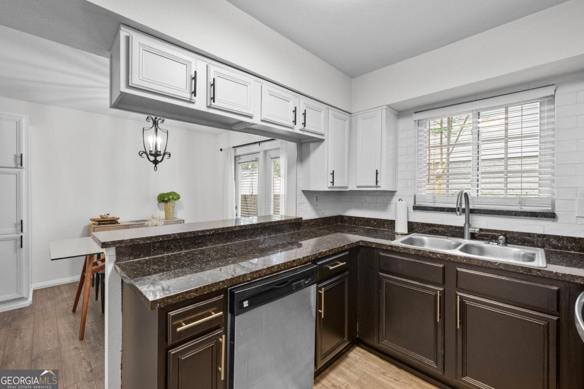 6940 Roswell Road Atlanta - 13