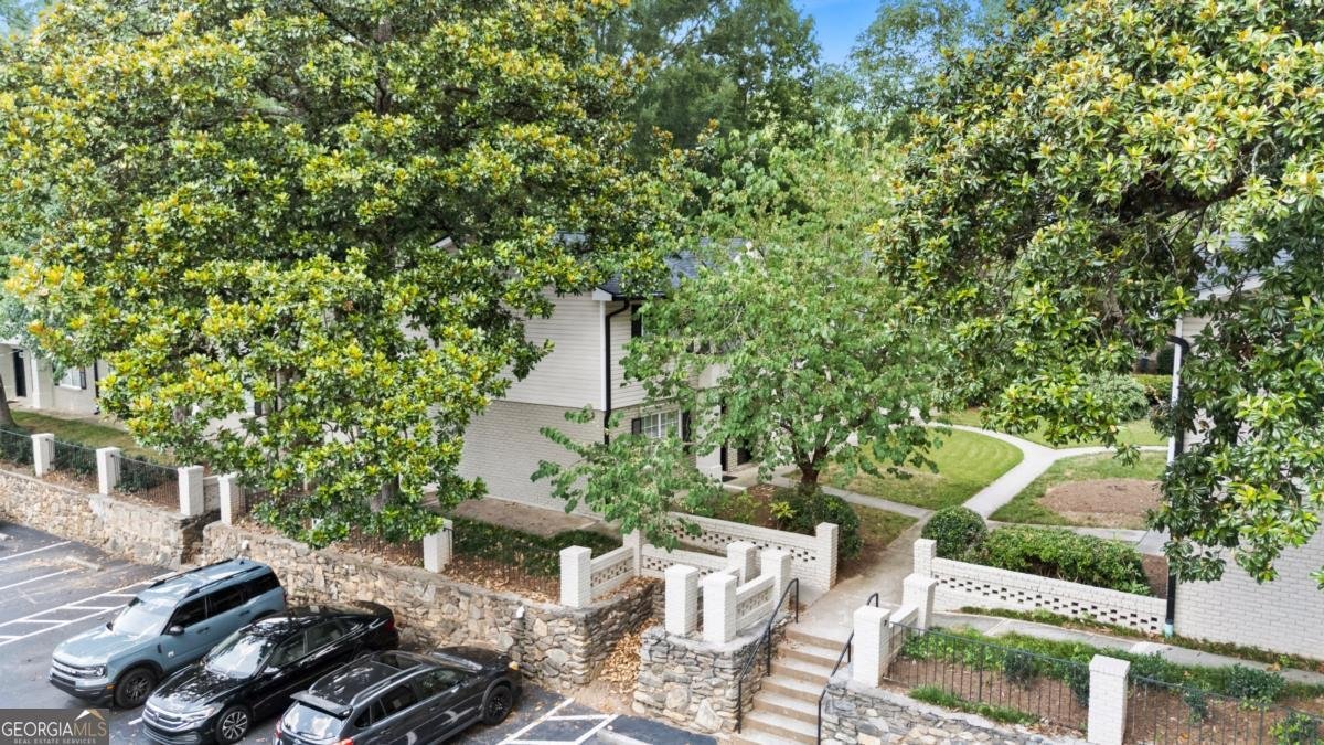 6940 Roswell Road Atlanta - 31