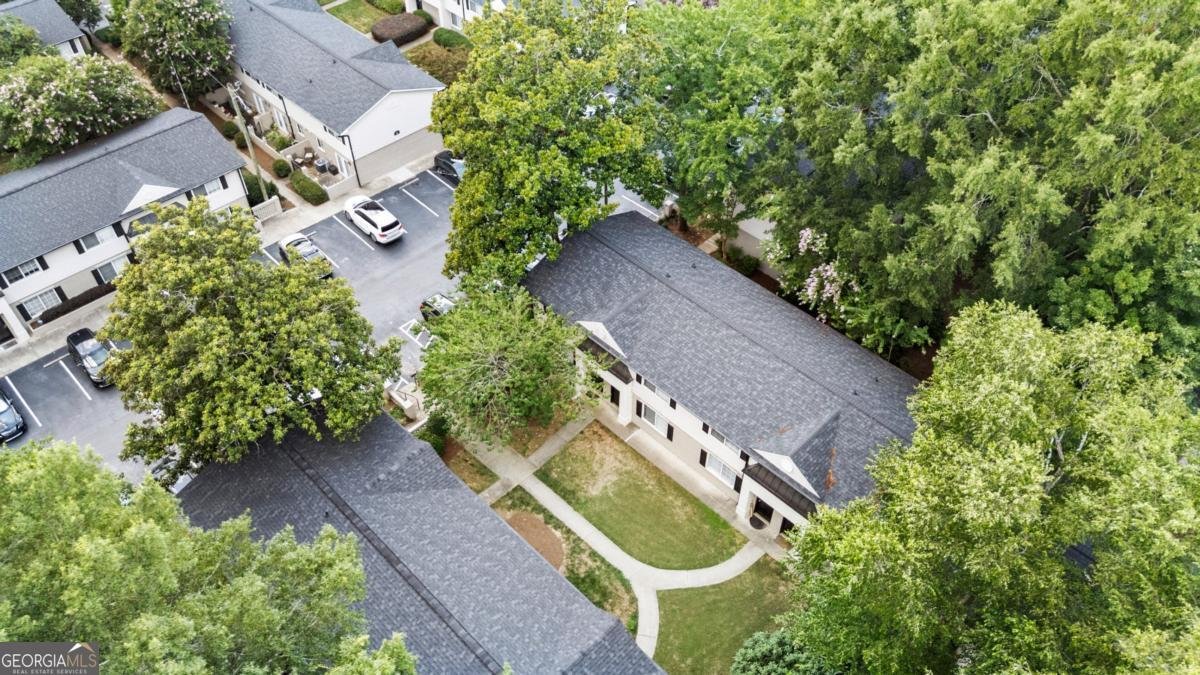6940 Roswell Road Atlanta - 33
