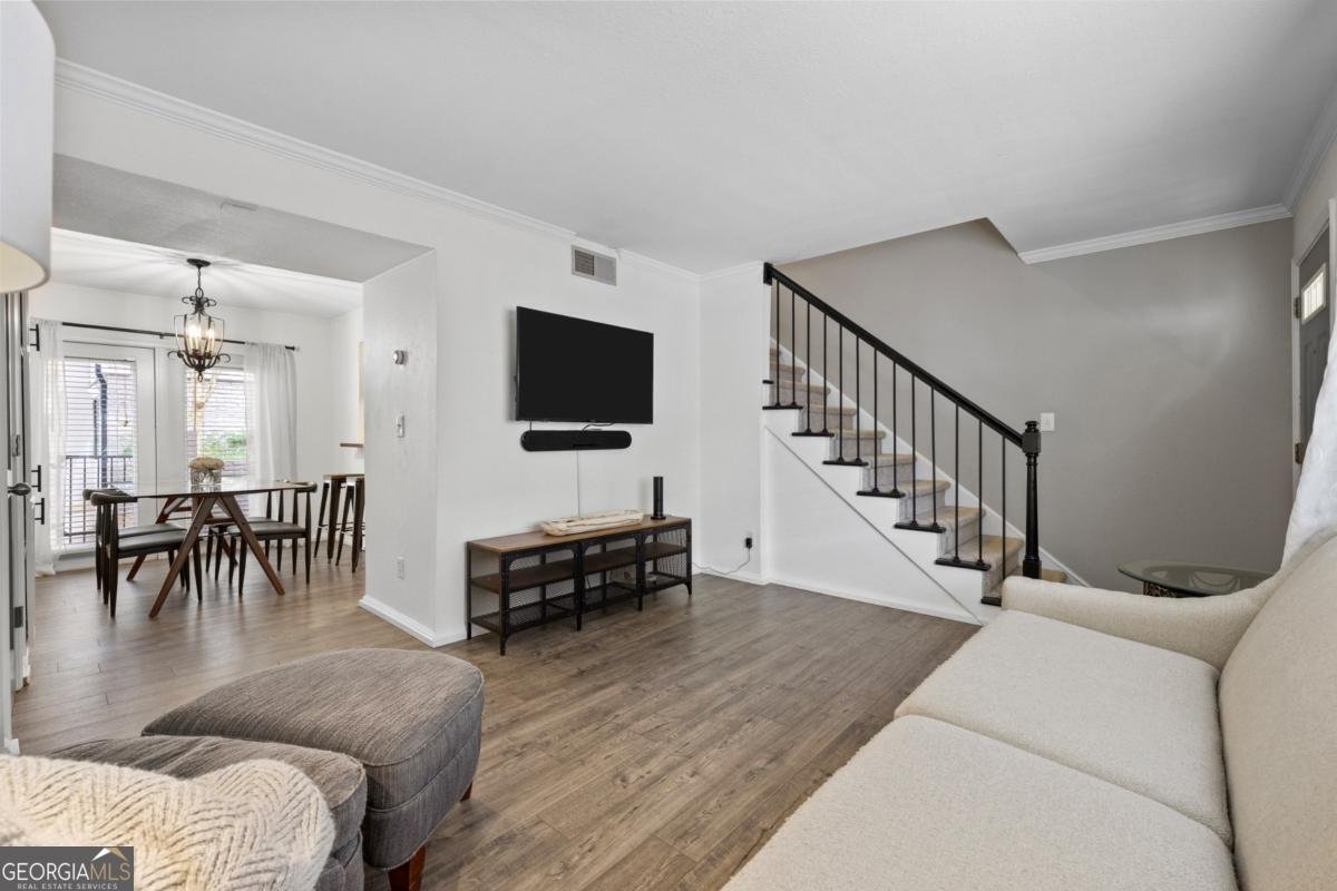6940 Roswell Road Atlanta - 6
