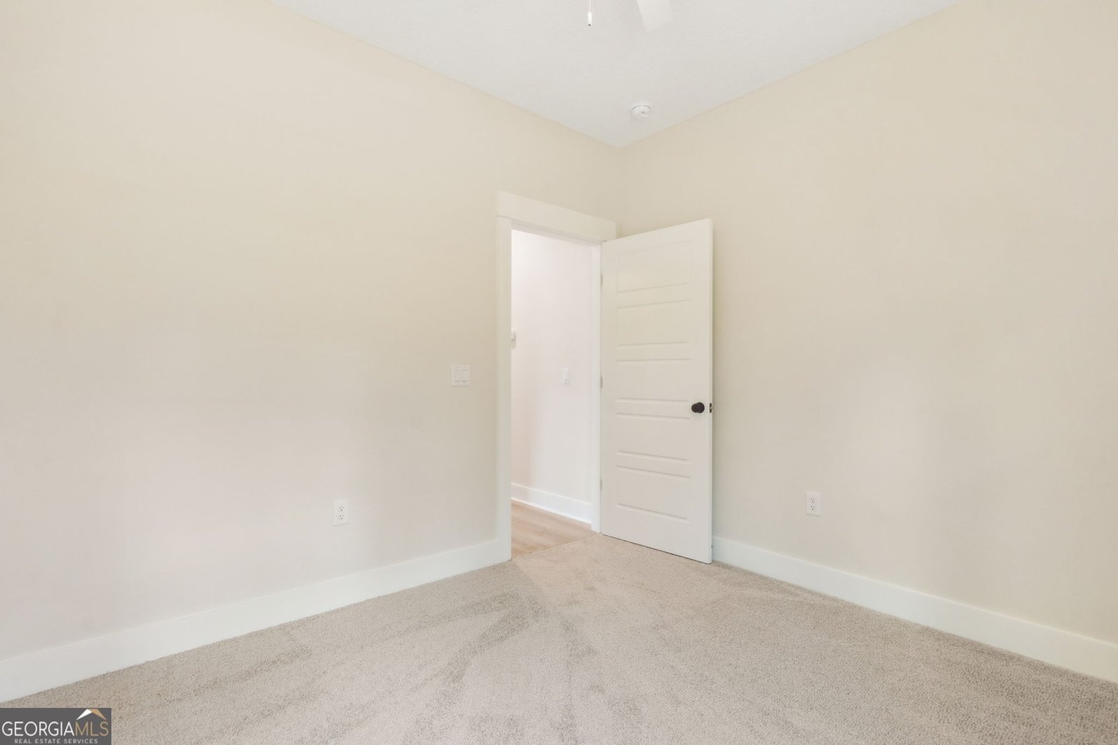 1118 Boone Avenue Kingsland - 3
