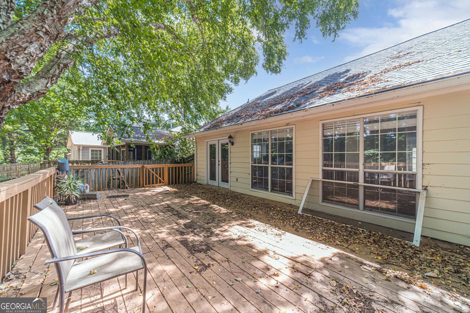 670 Paris Drive Lawrenceville - 32