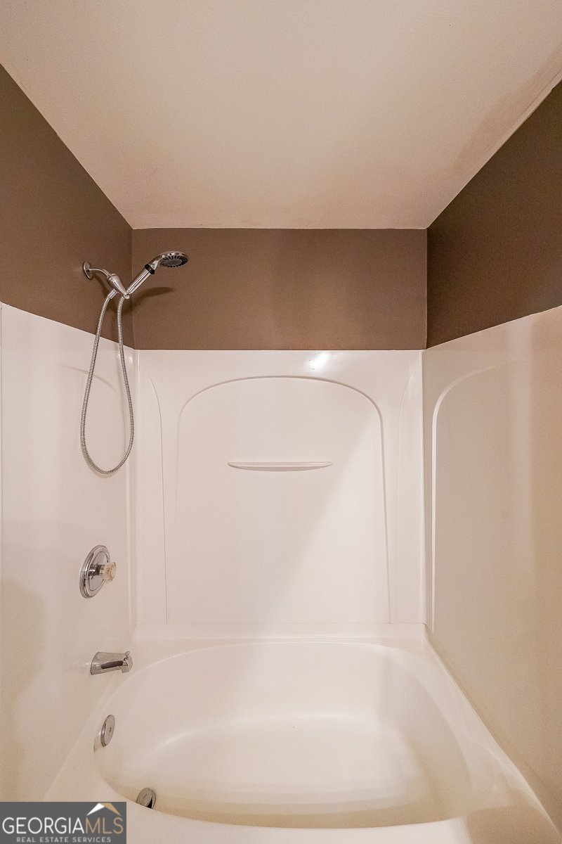 2414 Suwanee Pointe Drive Lawrenceville - 31