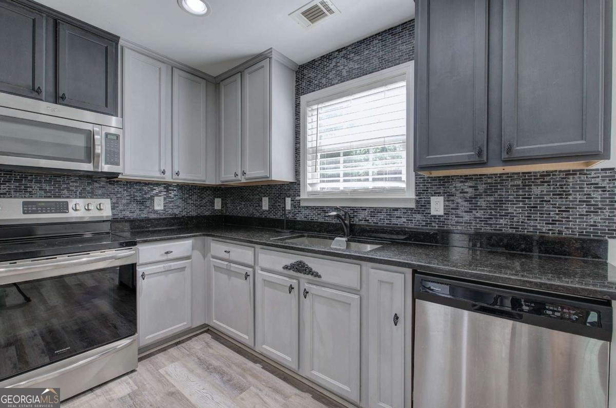 120 Thornwood Drive Rome - 16