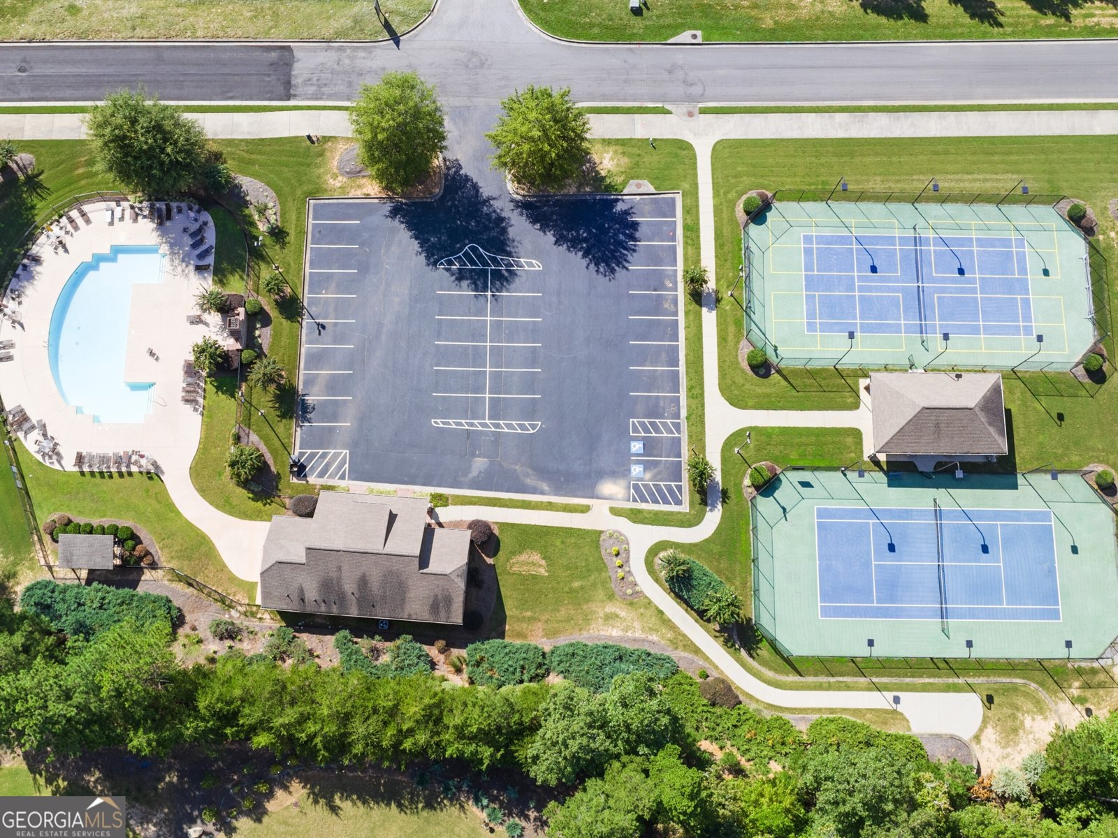 144 Landsdowne Way Cartersville - 33