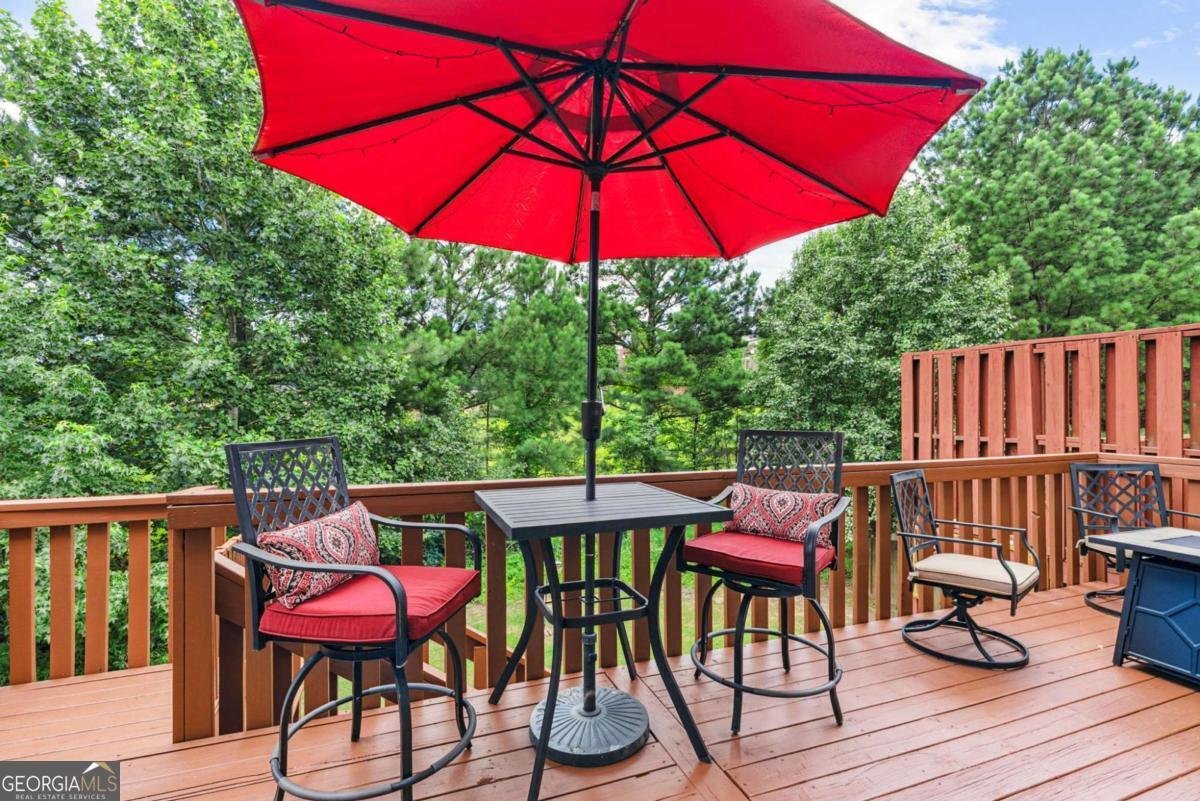 1214 Park Pass Way Suwanee - 27