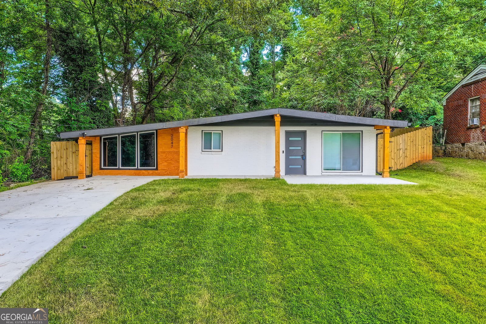 2047 Boulderview Drive Atlanta - 2