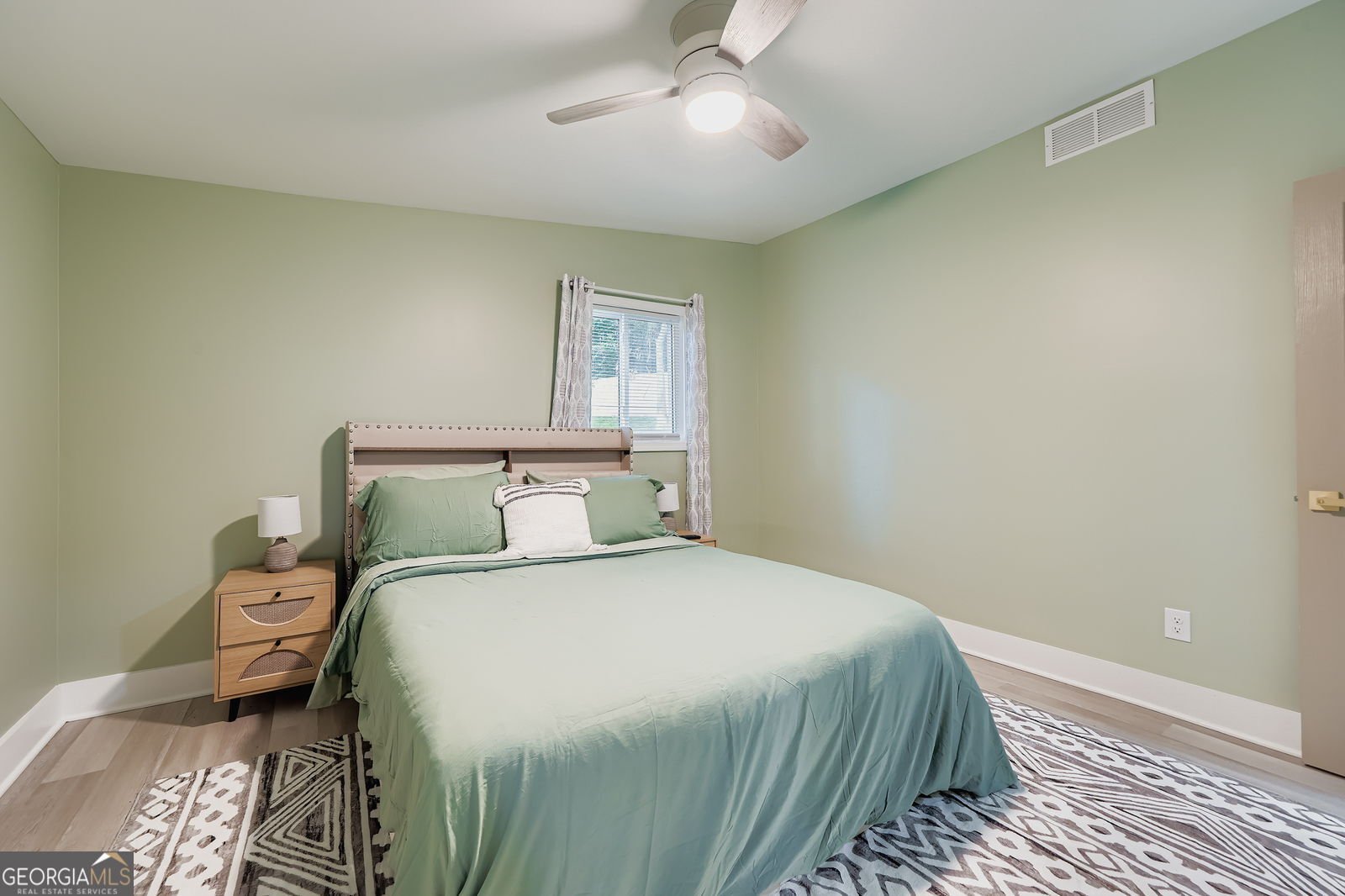 2047 Boulderview Drive Atlanta - 23