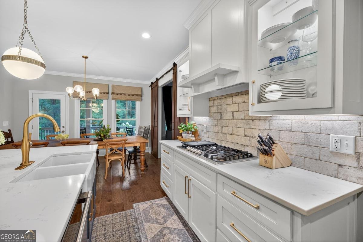 548 Village Road Madison - 14
