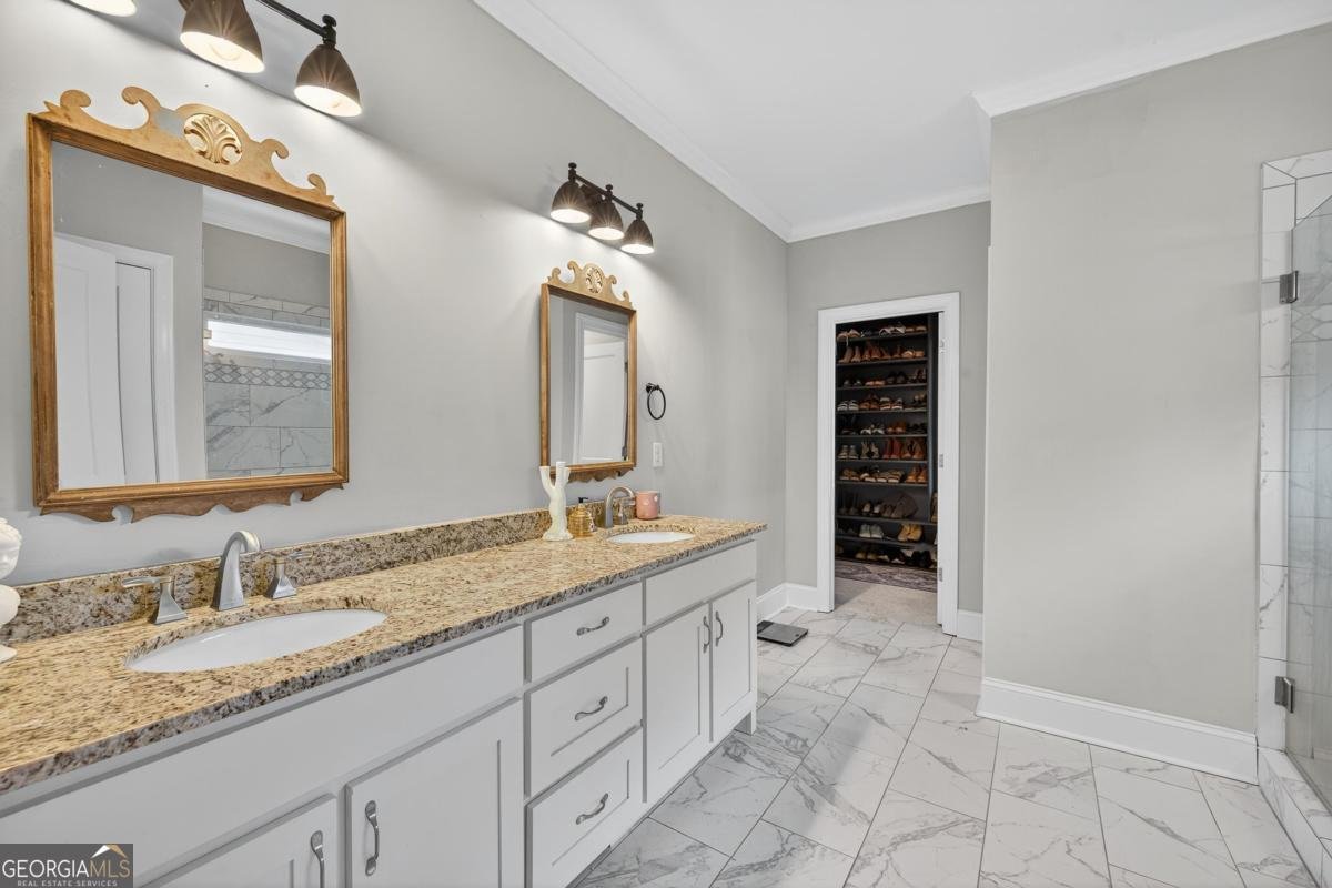 548 Village Road Madison - 23
