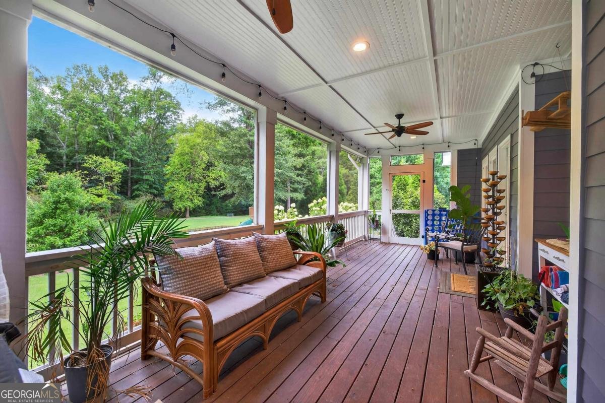 548 Village Road Madison - 44