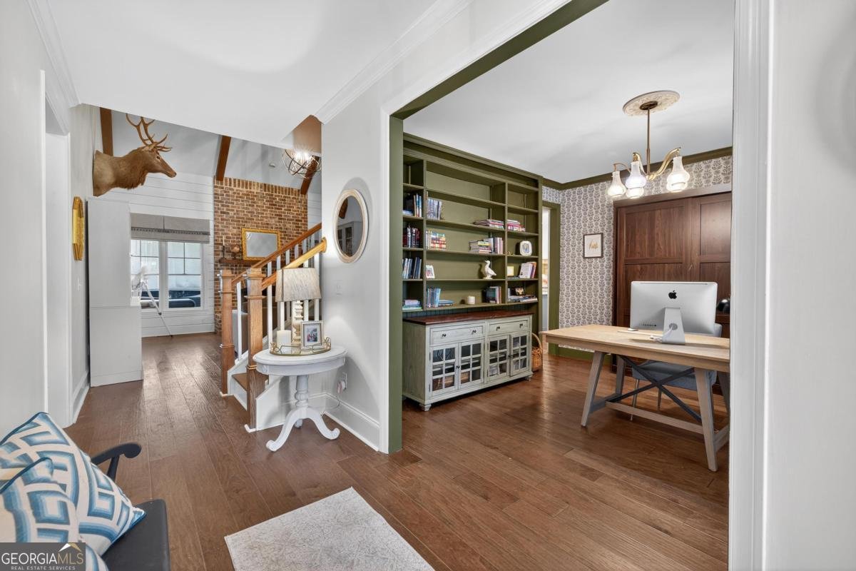 548 Village Road Madison - 6