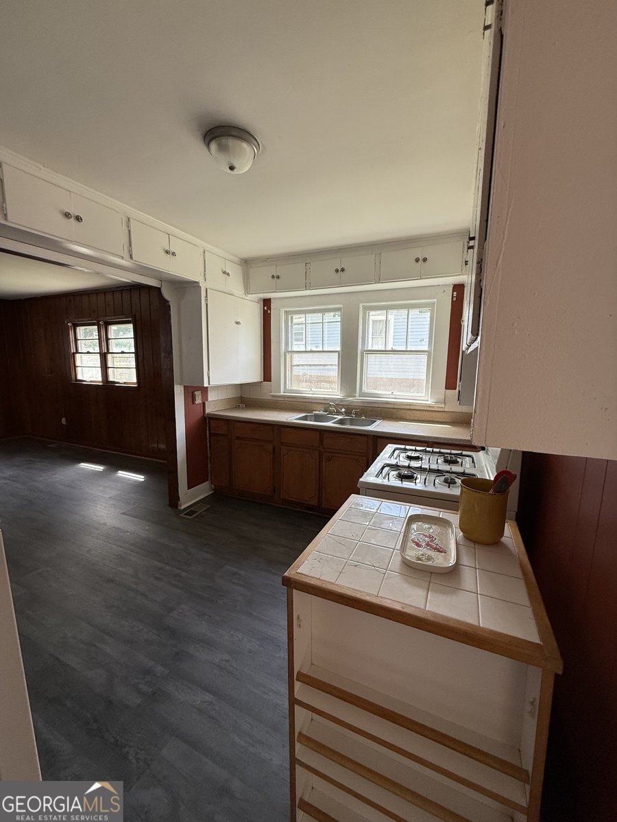 110 Burnett Street Rome - 12