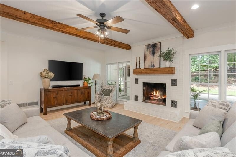 910 Pleasant Hollow Trail Milton - 6
