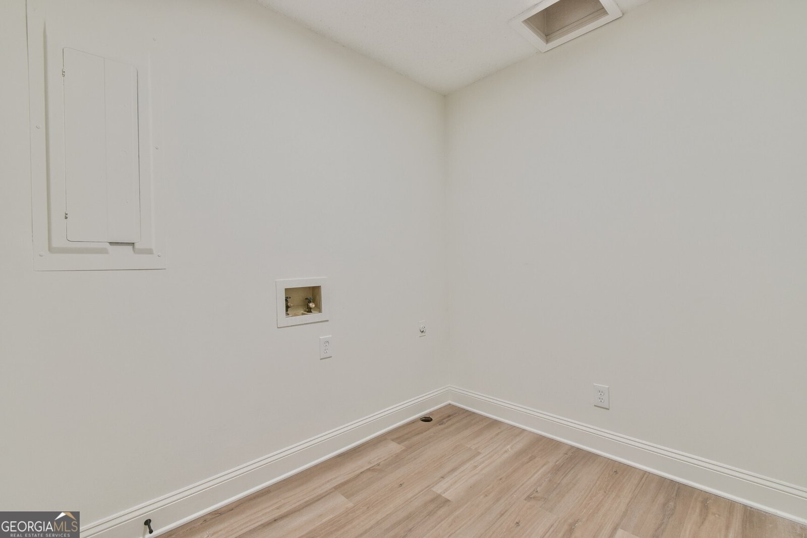 4902 J M Turk Road Flowery Branch - 23