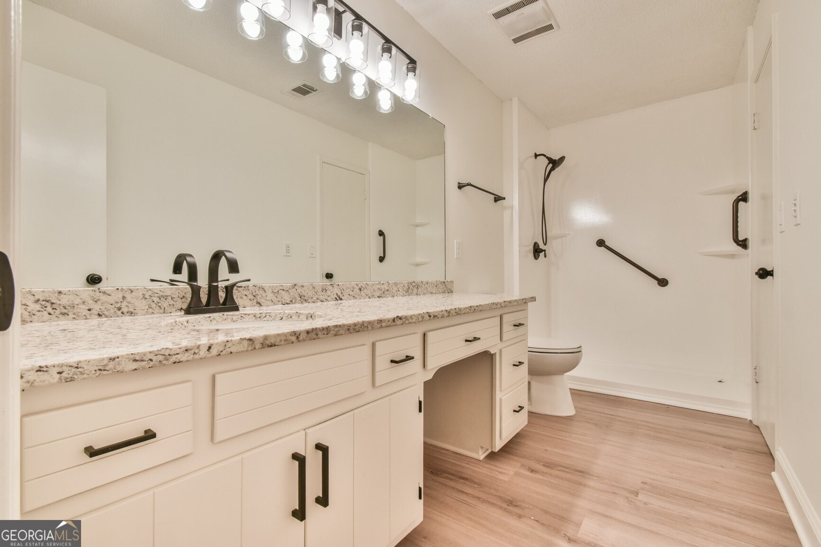 4902 J M Turk Road Flowery Branch - 25