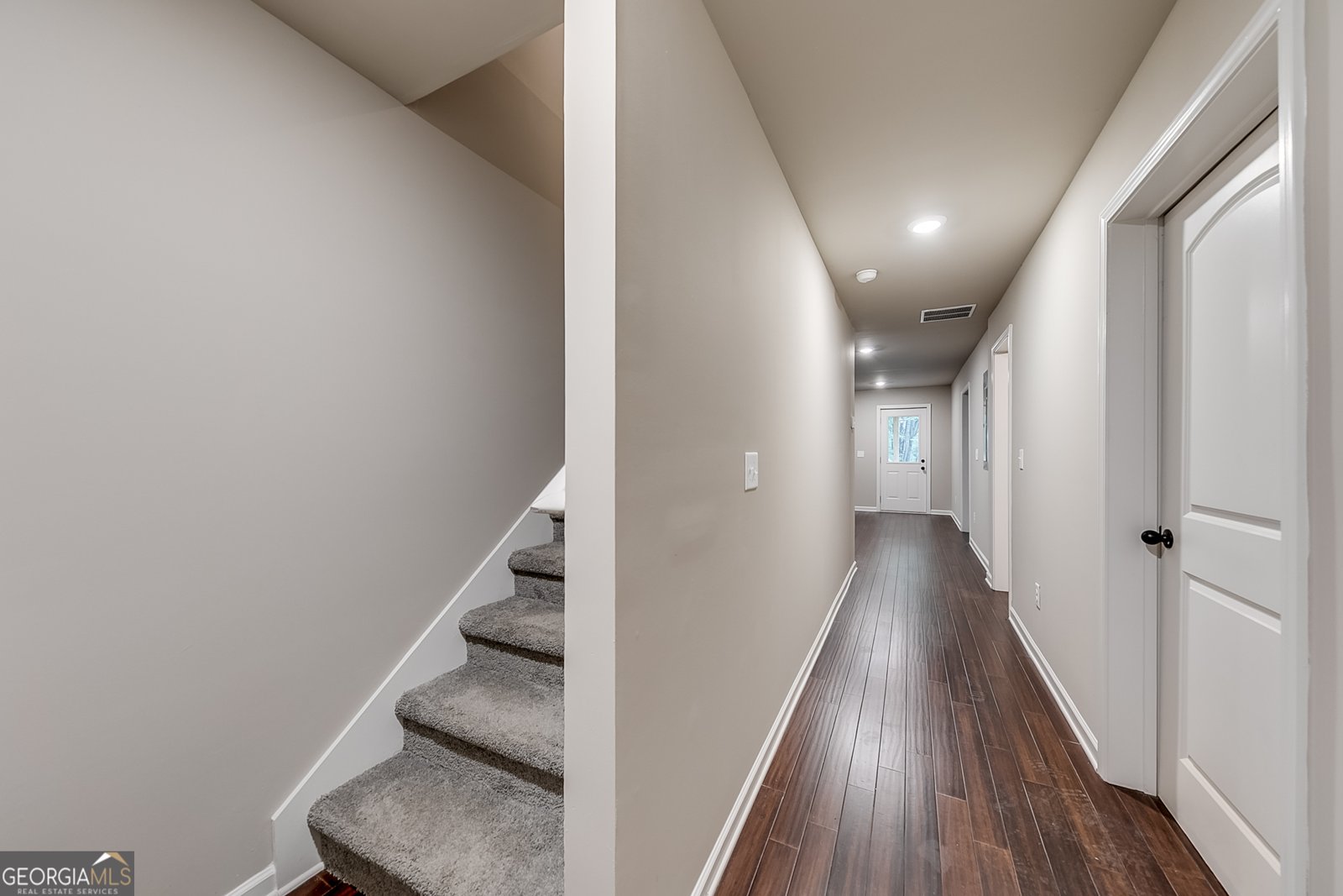 5726 Ridgewater Circle Gainesville - 43