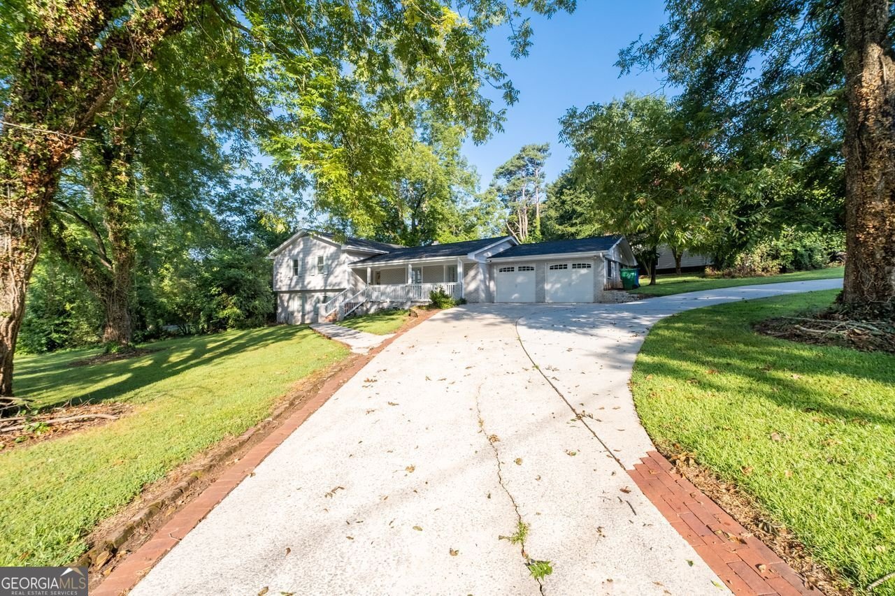 2842 BRIARCLIFF Road Atlanta - 2