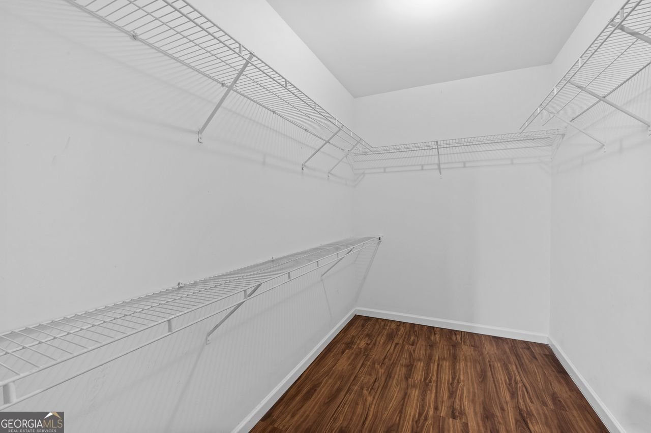 2842 BRIARCLIFF Road Atlanta - 22