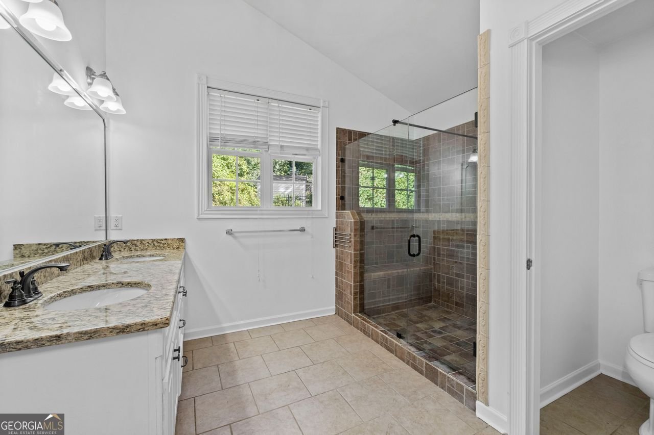 2842 BRIARCLIFF Road Atlanta - 23