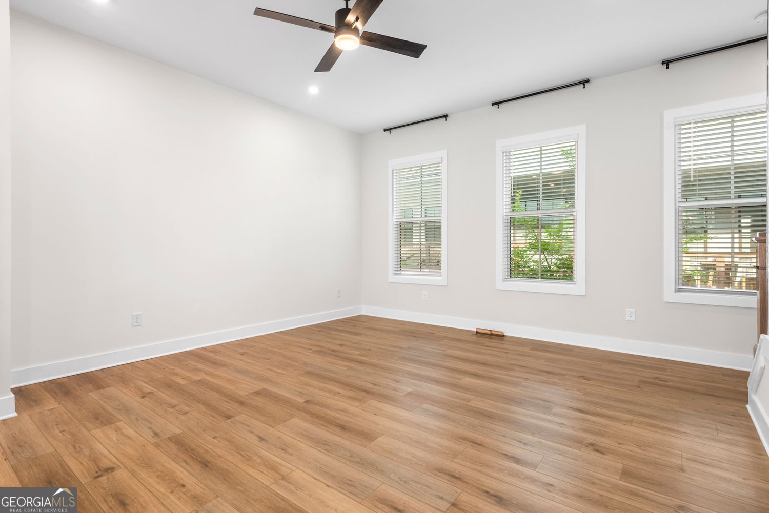 4462 Dandelion Lane Atlanta - 23