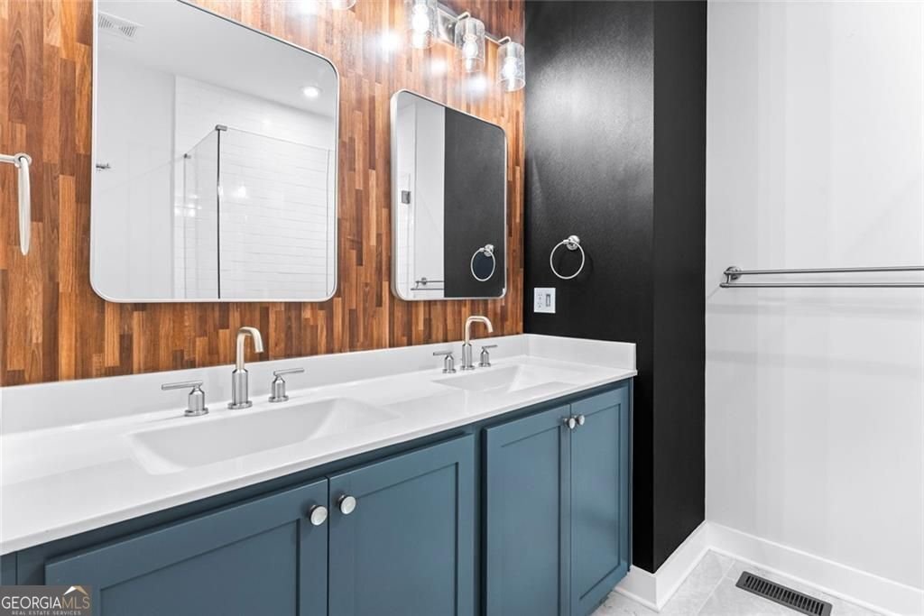 4462 Dandelion Lane Atlanta - 25