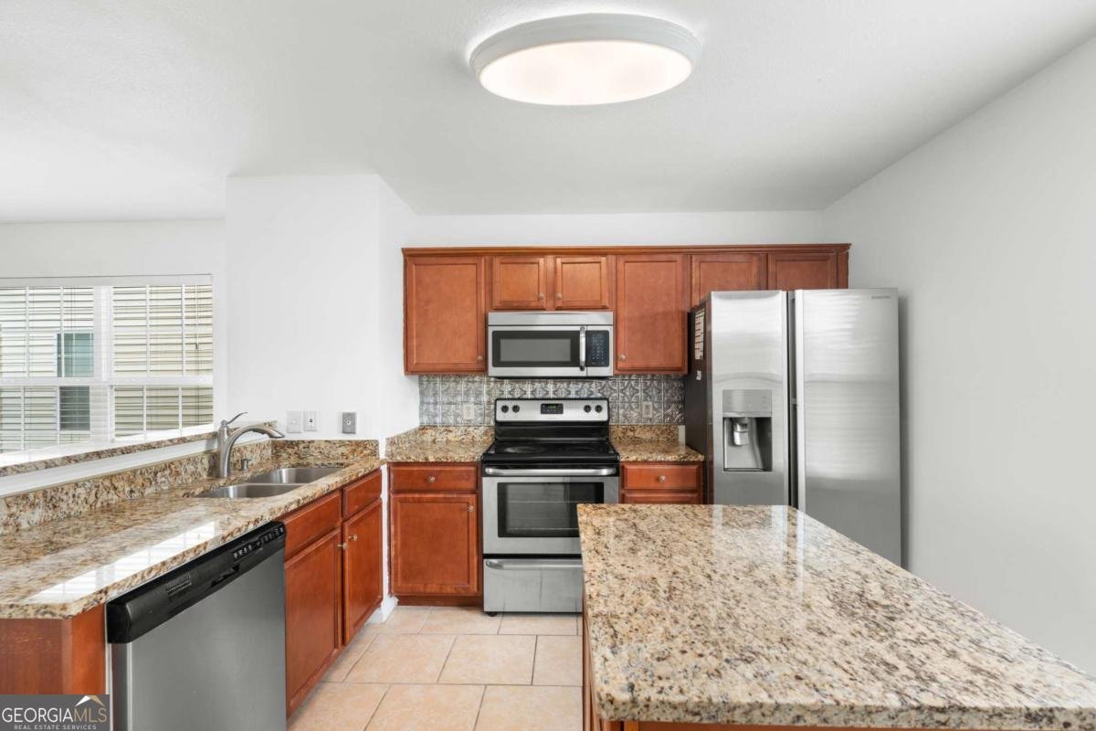 22 Castello Avenue Savannah - 11