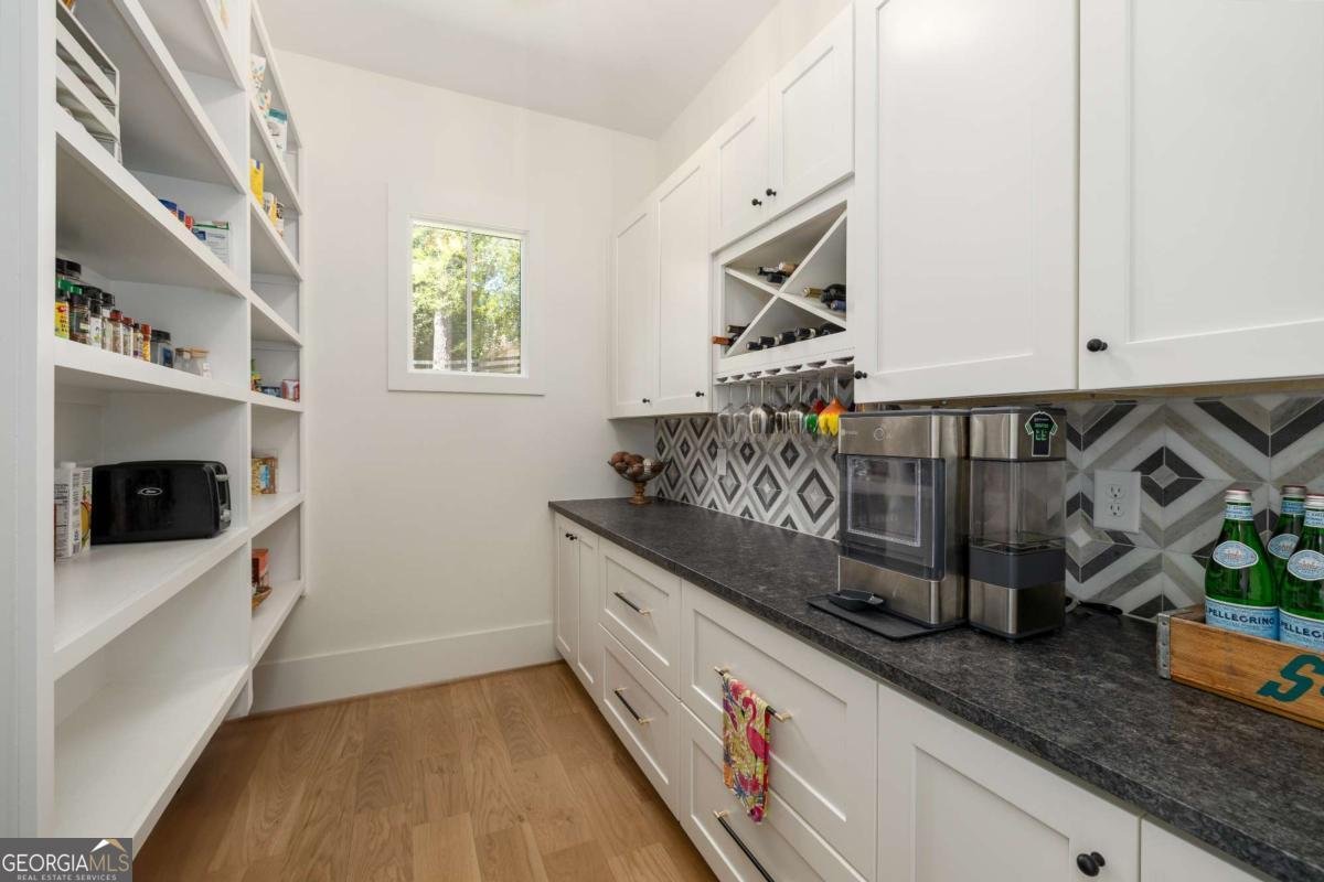 1612 Dresden Drive Brookhaven - 19