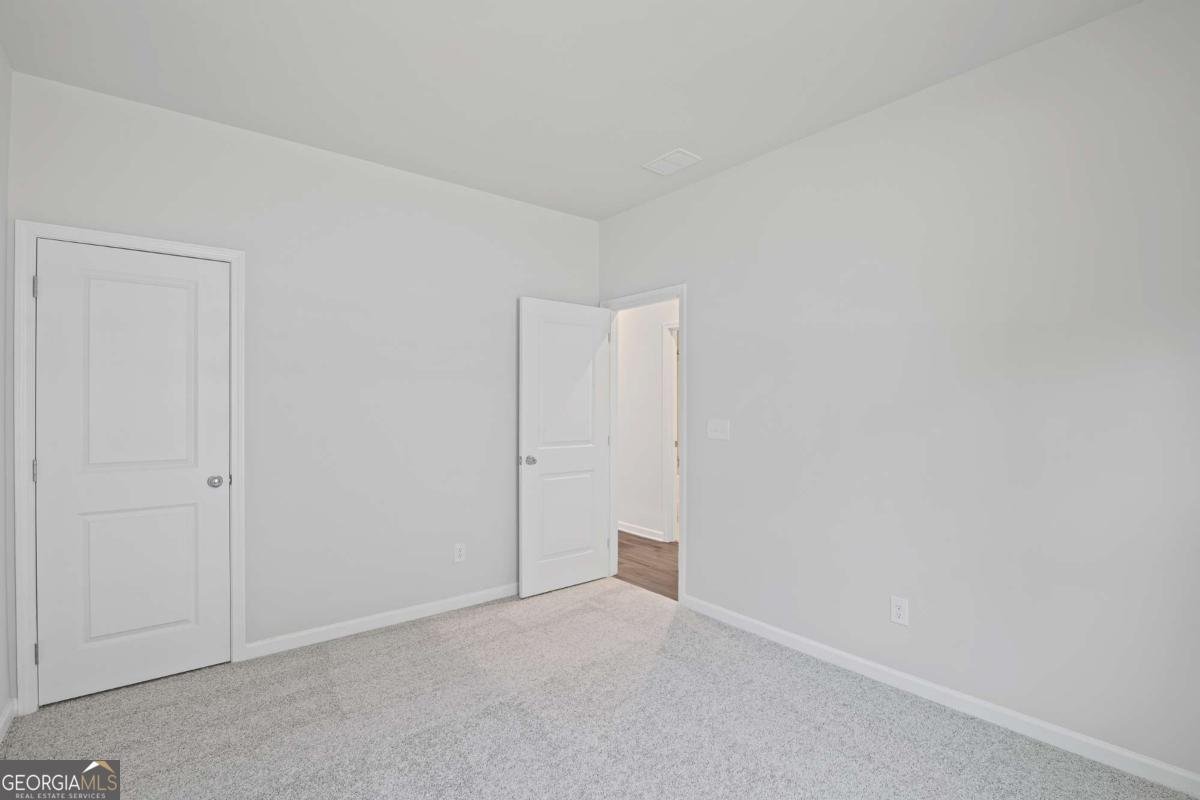476 Village Lane Fairburn - 11