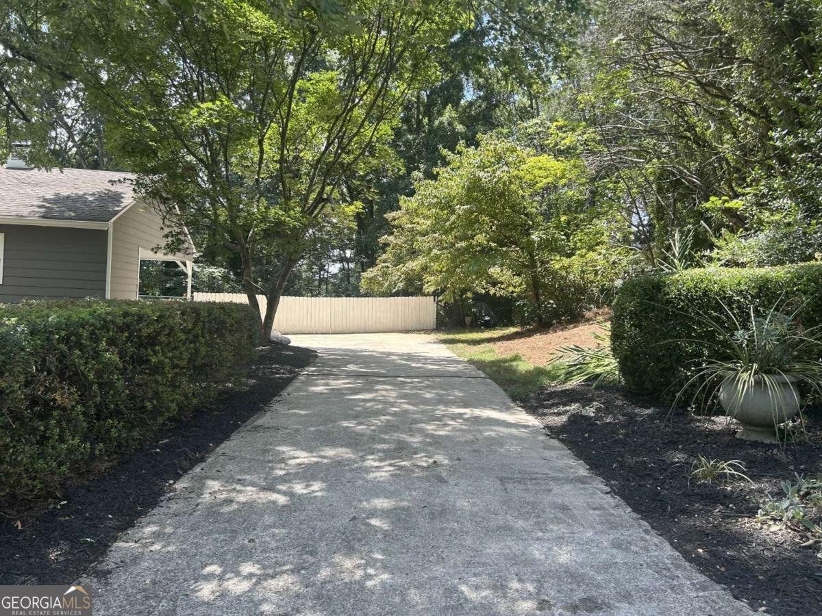 2566 Bridgewater Circle Gainesville - 21