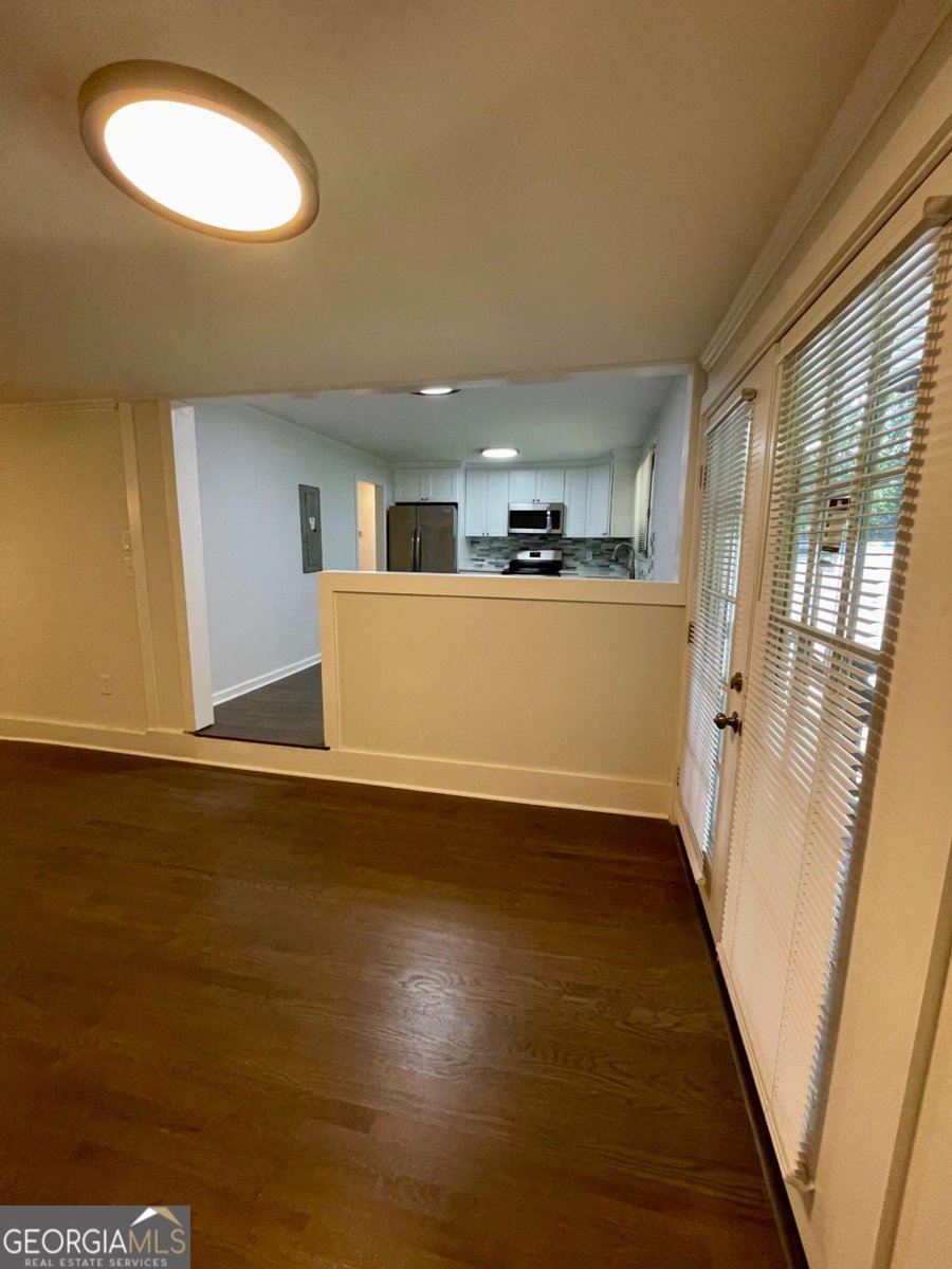 5847 Pinetree Lane Rex - 21