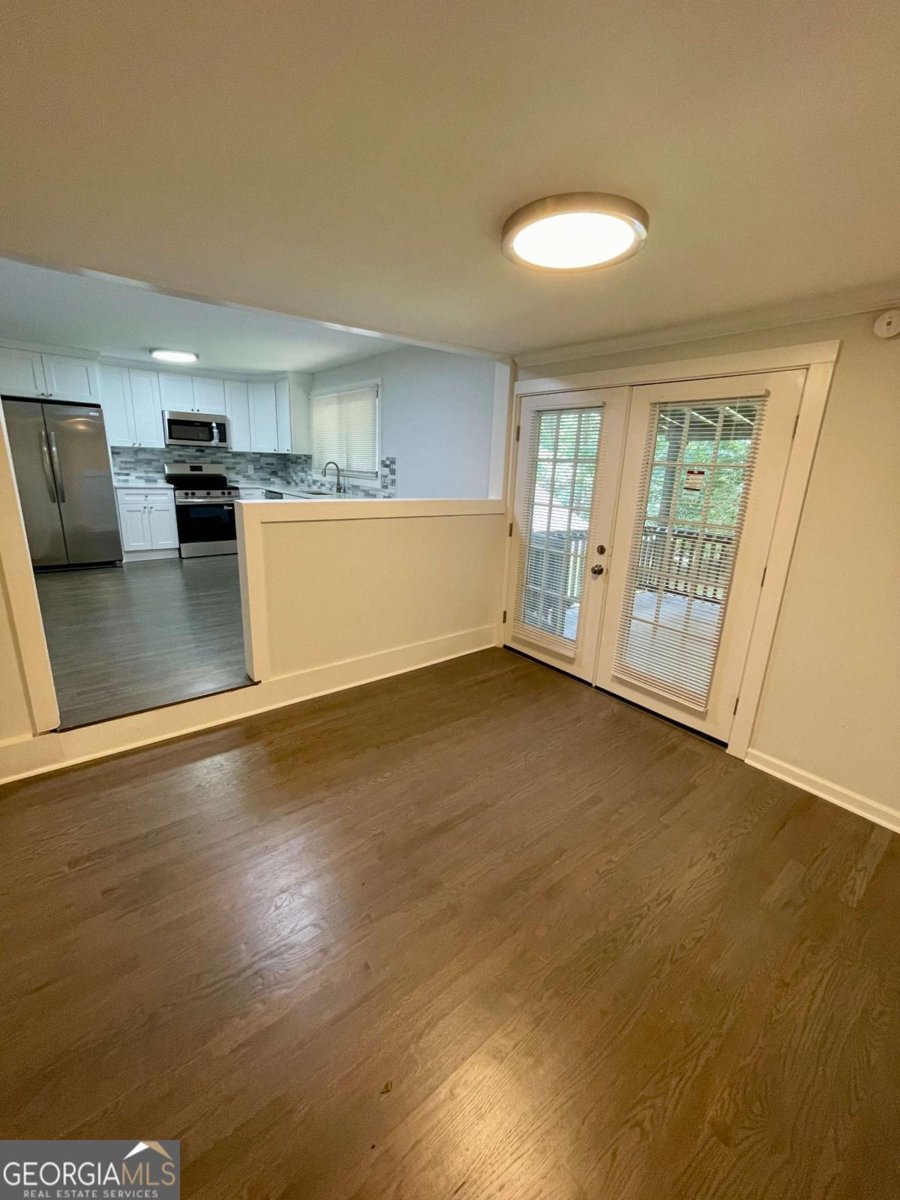 5847 Pinetree Lane Rex - 23
