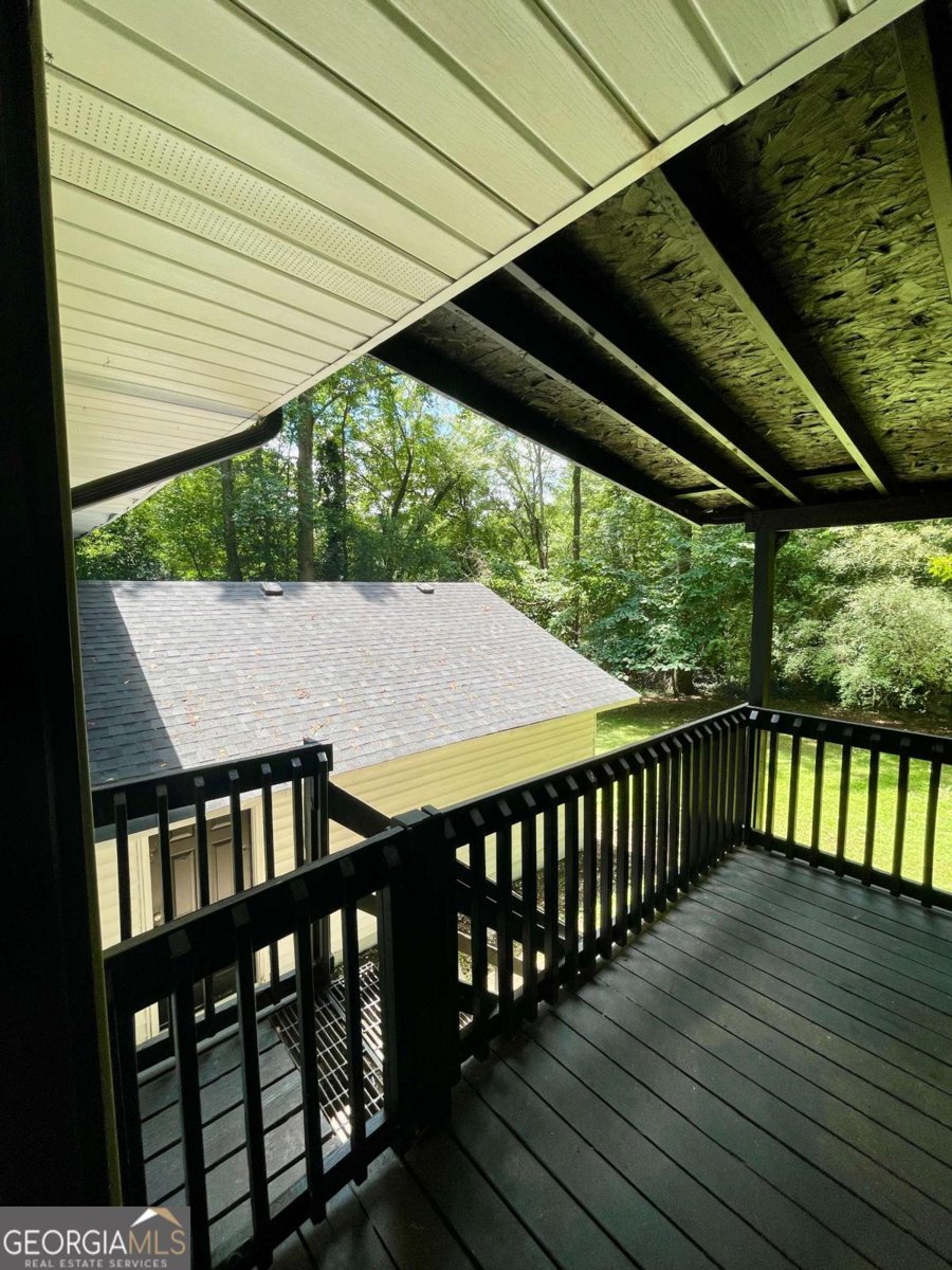 5847 Pinetree Lane Rex - 25