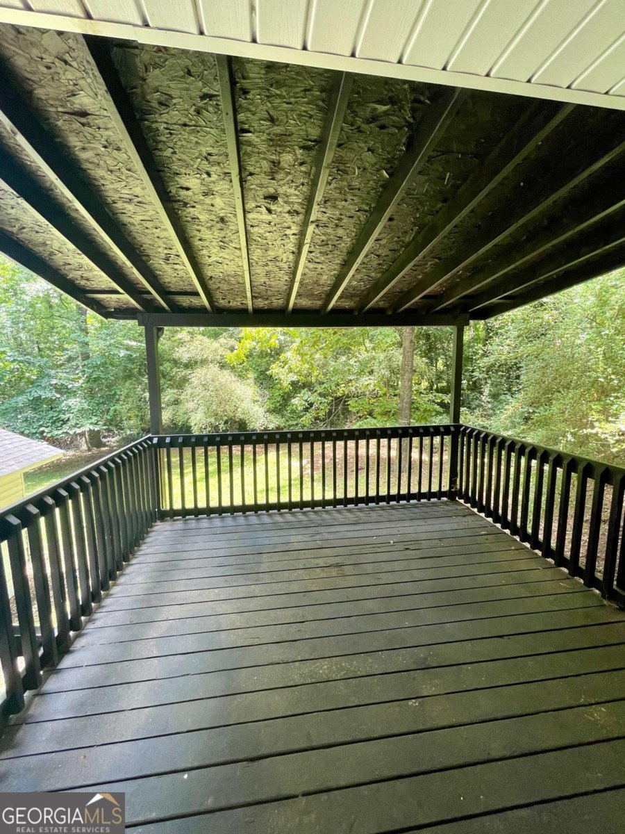 5847 Pinetree Lane Rex - 26