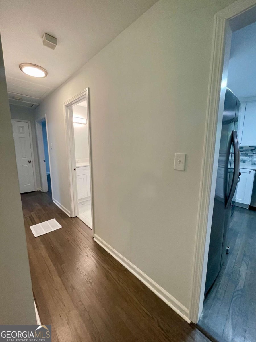 5847 Pinetree Lane Rex - 29