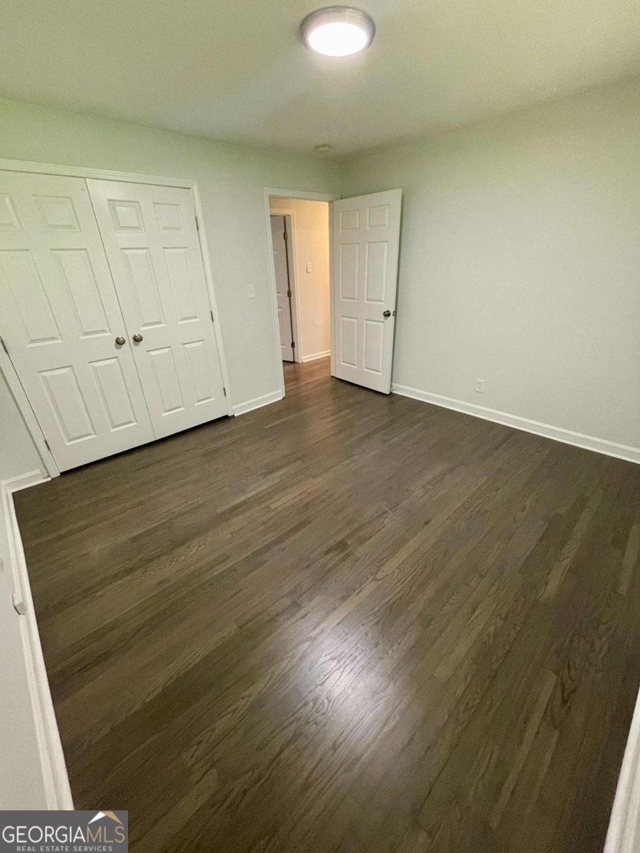 5847 Pinetree Lane Rex - 44