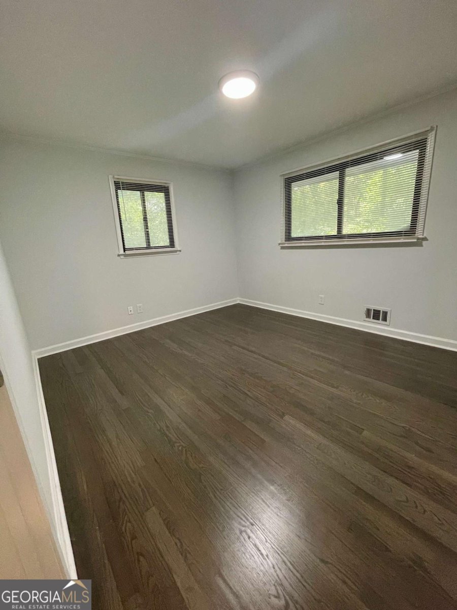5847 Pinetree Lane Rex - 45