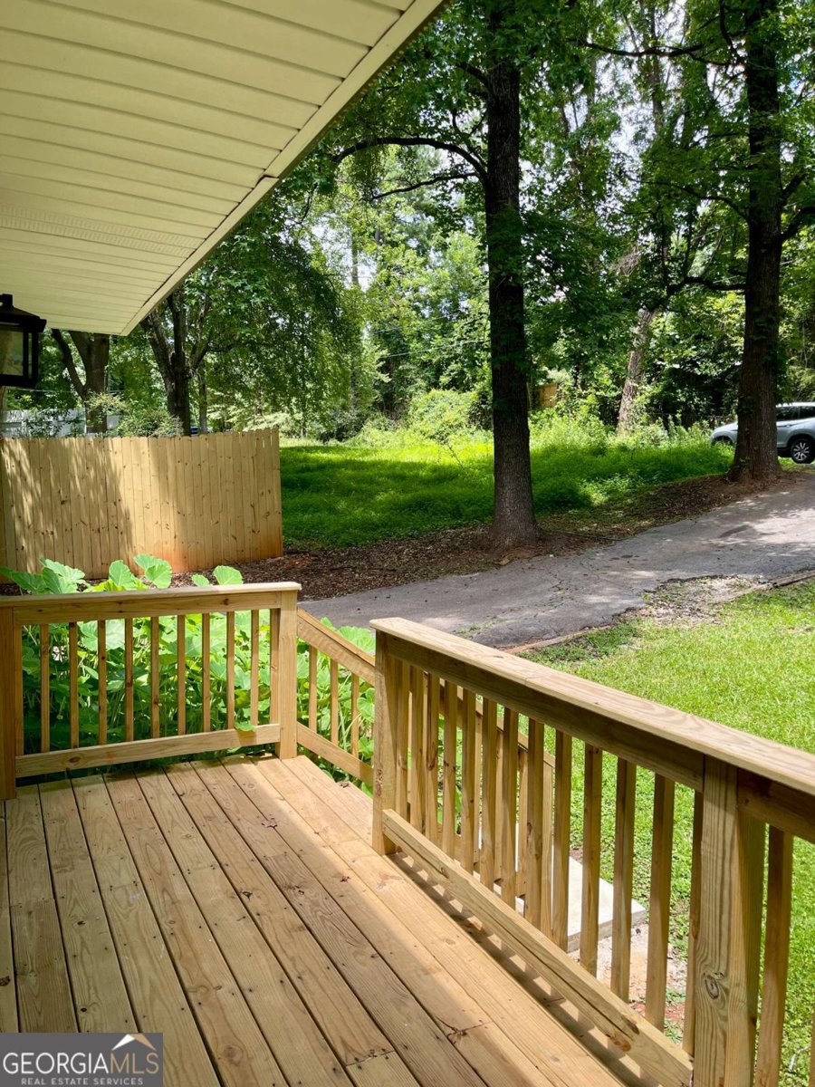 5847 Pinetree Lane Rex - 6
