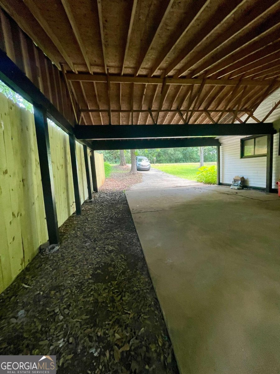 5847 Pinetree Lane Rex - 74