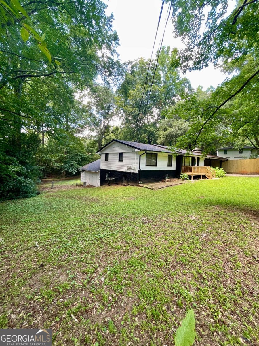 5847 Pinetree Lane Rex - 78
