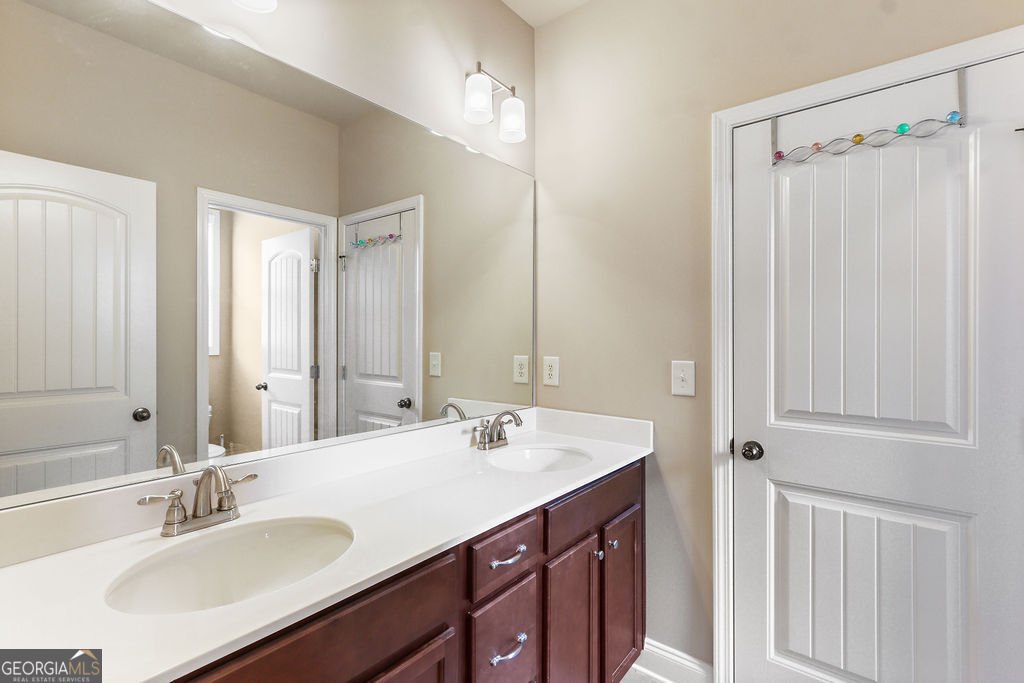 1730 Riverpark Drive Dacula - 22