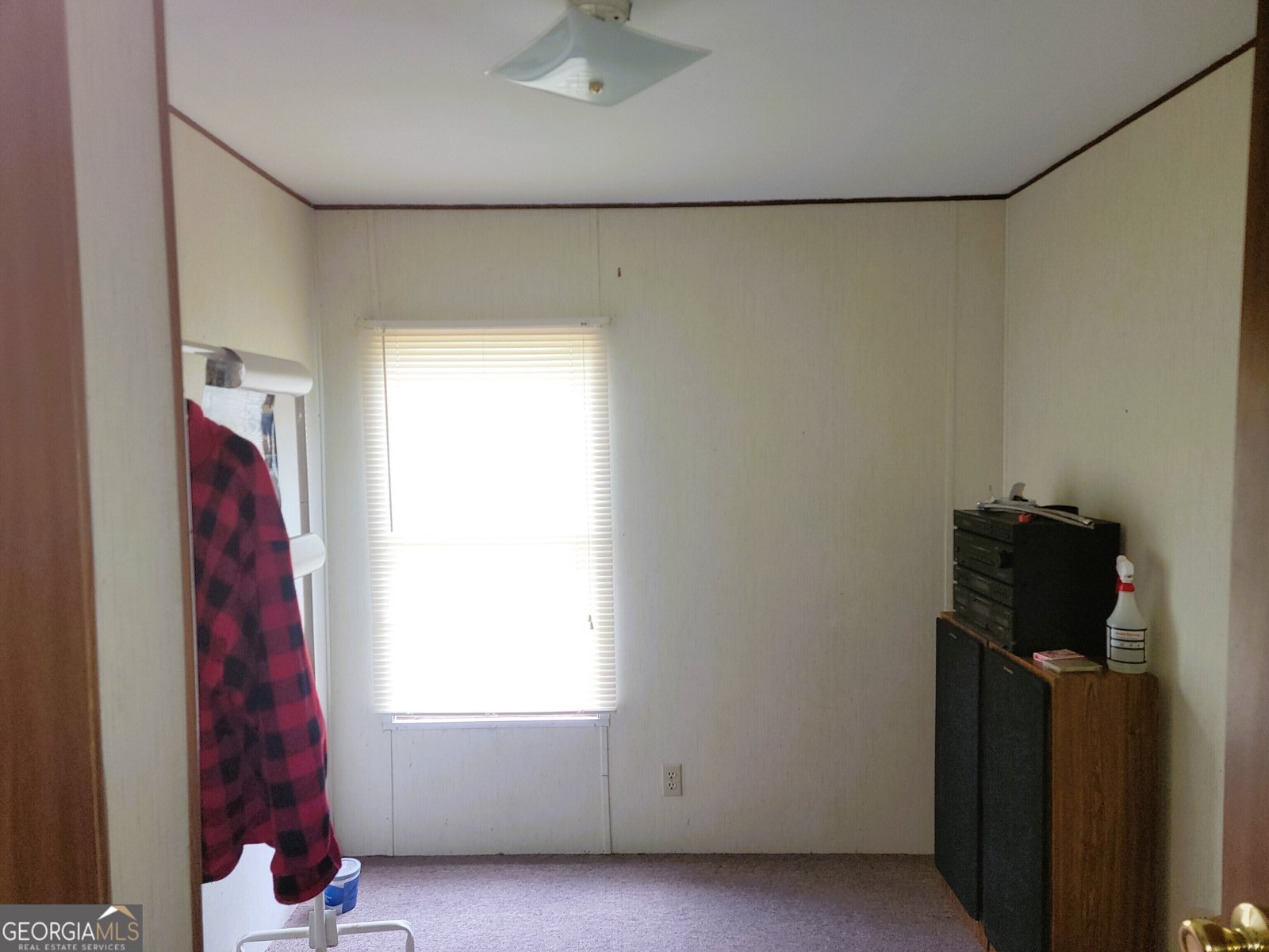 302 High Road Menlo - 17