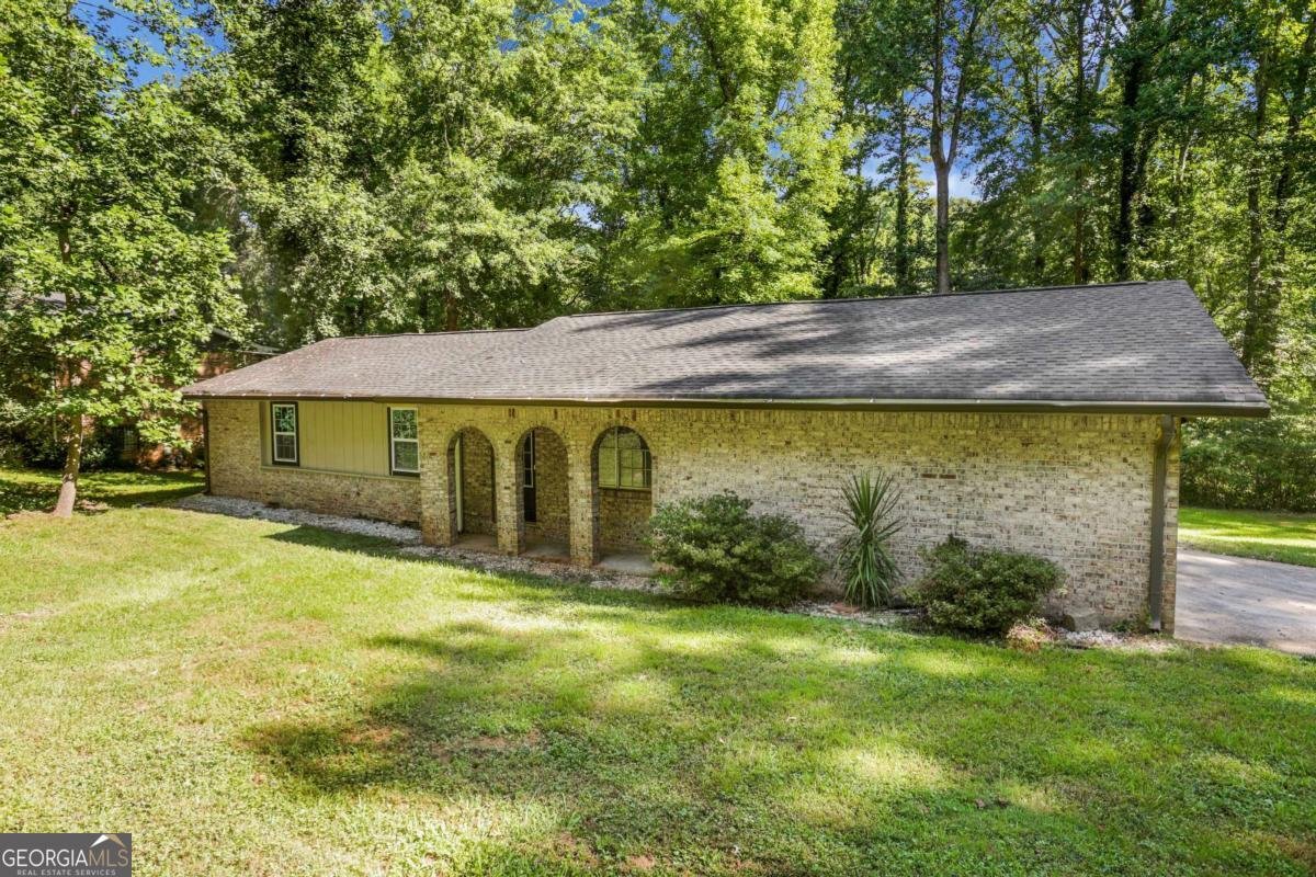 5826 SIMONE Drive Stone Mountain - 1