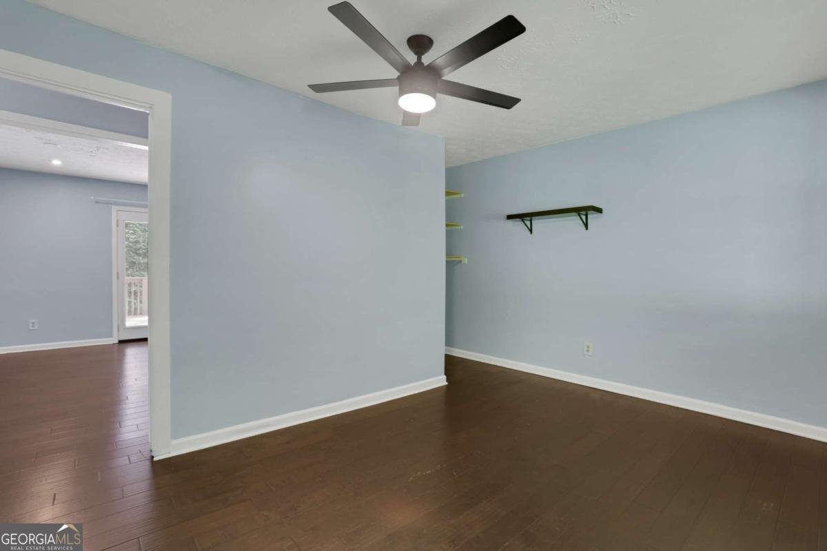 5826 SIMONE Drive Stone Mountain - 14