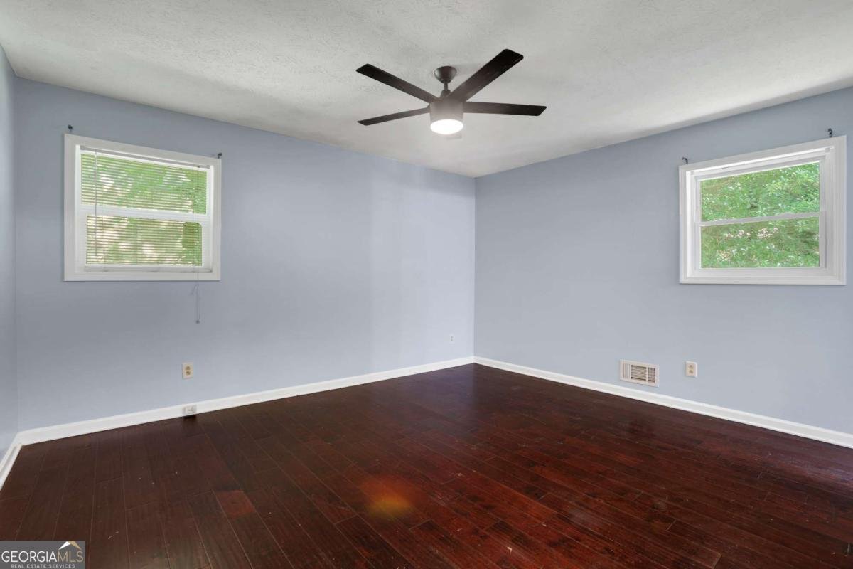 5826 SIMONE Drive Stone Mountain - 25