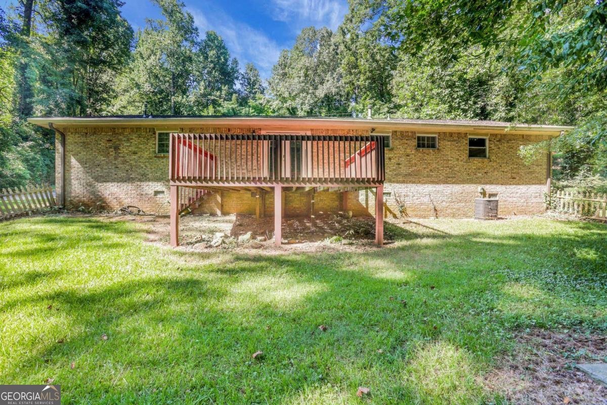5826 SIMONE Drive Stone Mountain - 34