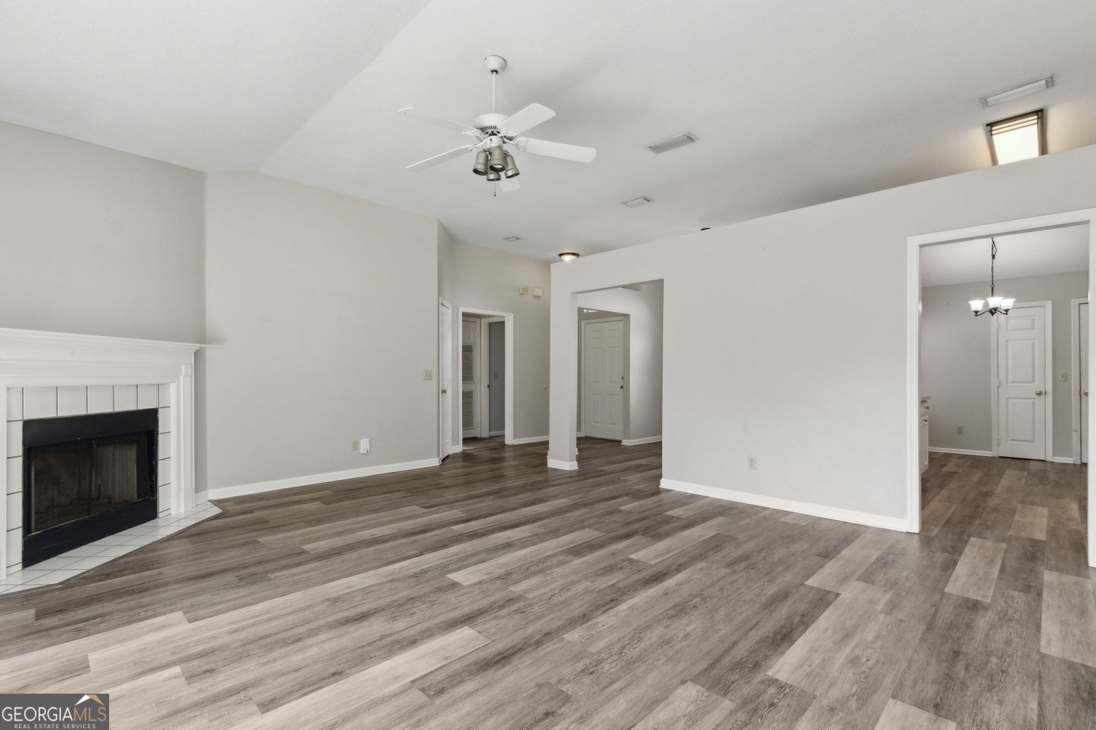 302 Hunt Club Road St. Marys - 12